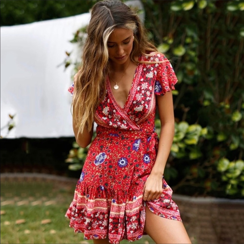 Beautiful Boho Wrap Floral Dress Size L